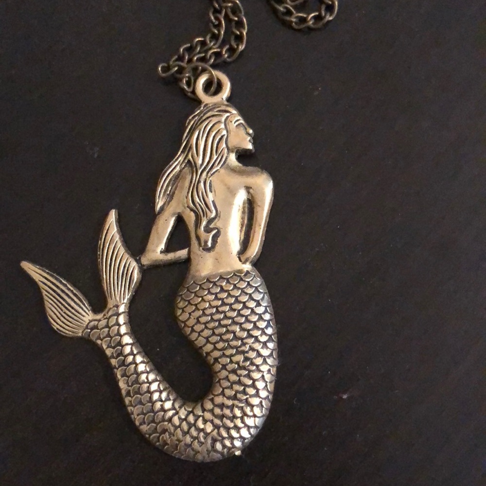 Mermaid necklace